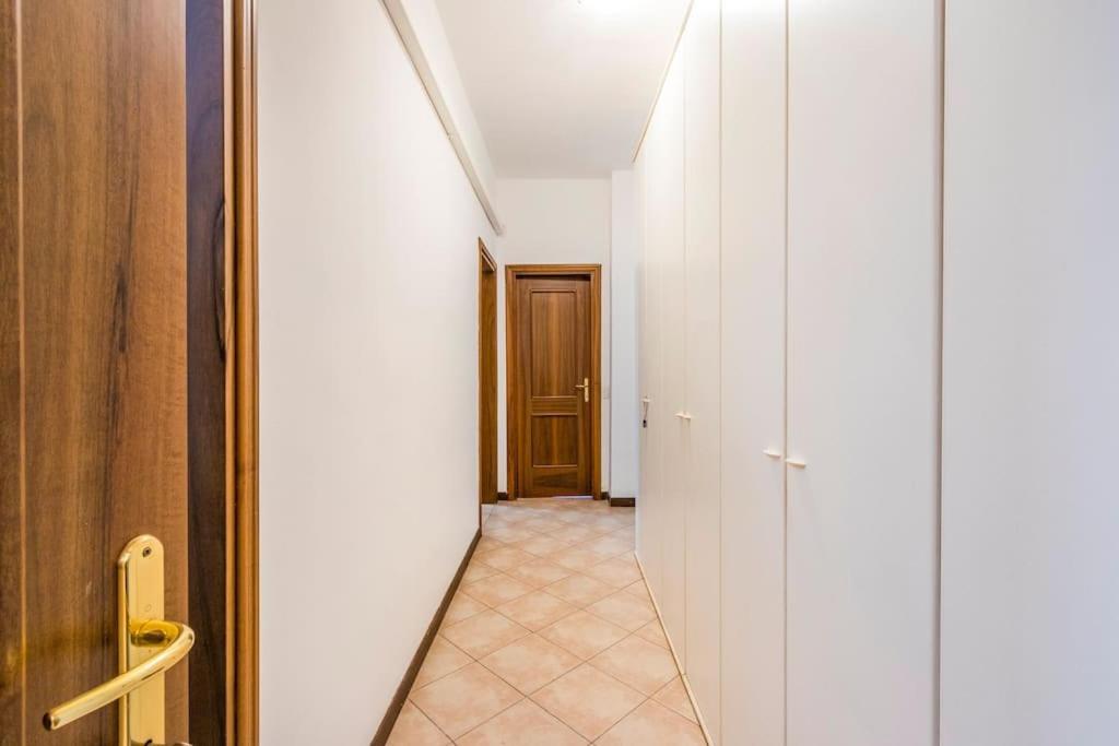 Famileisure Suites Near Policlinico & University Modène Extérieur photo